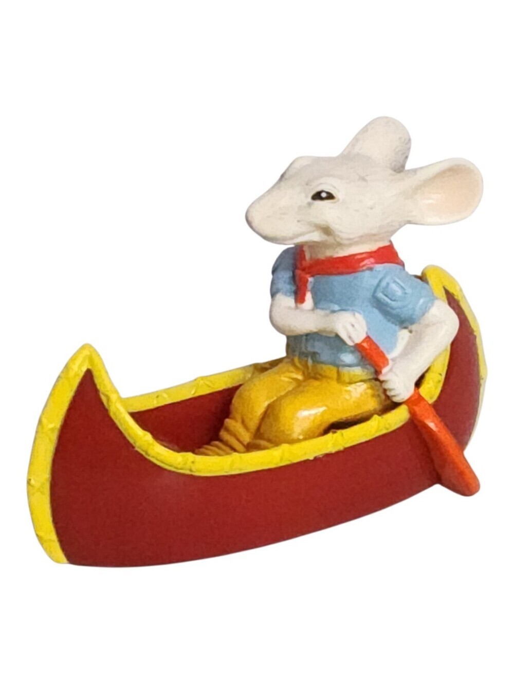Vintage Stuart Little Figure in Red Canoe Boat With Paddle 2005 Sony 2" Mini